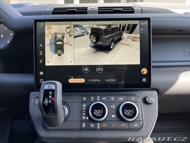 Land Rover Defender 3,0 110 X-Dynamic SE D250 2026