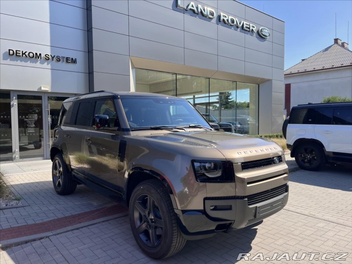 Land Rover Defender 3,0 110 X-Dynamic SE D250 2026