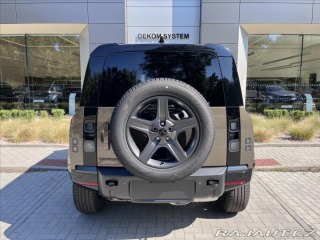 Land Rover Defender 3,0 110 X-Dynamic SE D250 2026