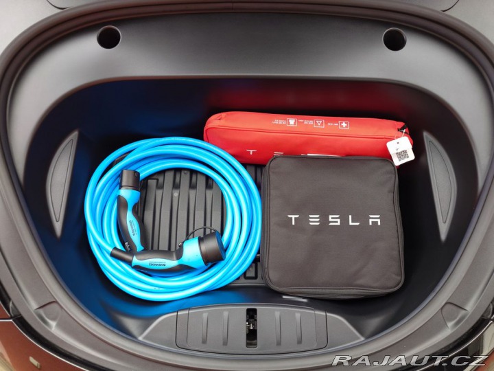 Tesla Model 3 Long Range Dual Motor 366 2022