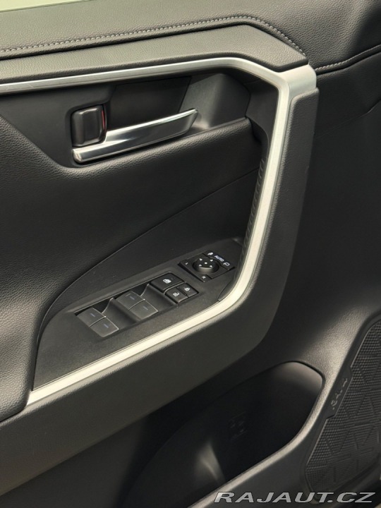 Toyota RAV4 2.5 Hybrid AWD Comfort | 2022