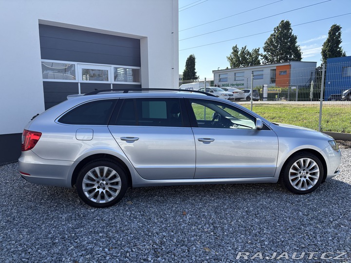 Škoda Superb 2.0TDi Combi DSG 2014
