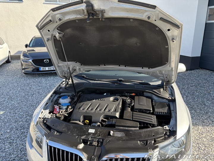 Škoda Superb 2.0TDi Combi DSG 2014