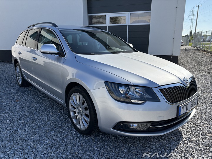 Škoda Superb 2.0TDi Combi DSG 2014