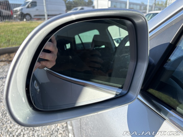 Škoda Superb 2.0TDi Combi DSG 2014