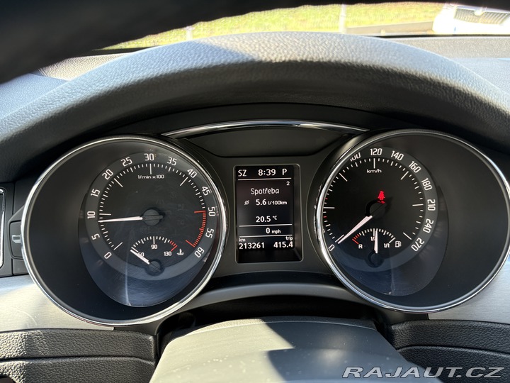 Škoda Superb 2.0TDi Combi DSG 2014