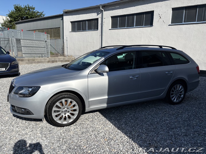 Škoda Superb 2.0TDi Combi DSG 2014