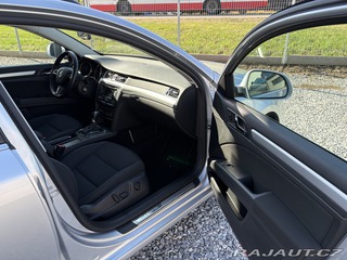 Škoda Superb 2.0TDi Combi DSG 2014