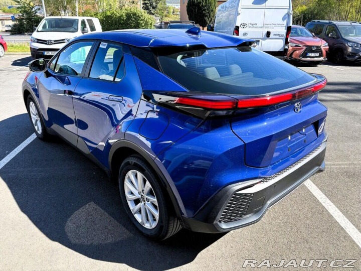 Toyota C-HR 1,8 Comfort BUSINESS HE 1800