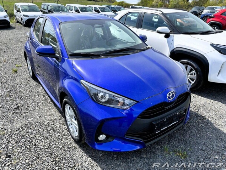 Toyota Yaris 1,5 Comfort HEV 116 CVT 1800