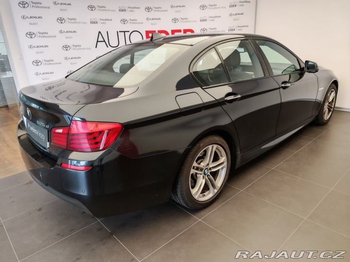 BMW 5  2017