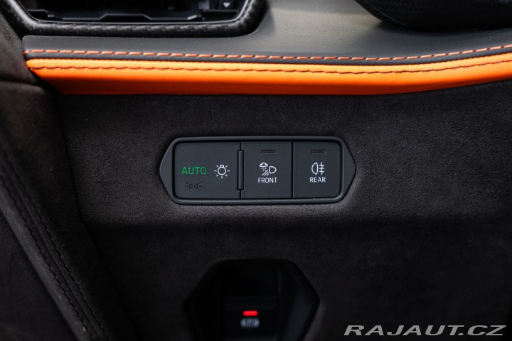 Lamborghini Revuelto NOVITEC Výfuk/Arancio Apo 2024