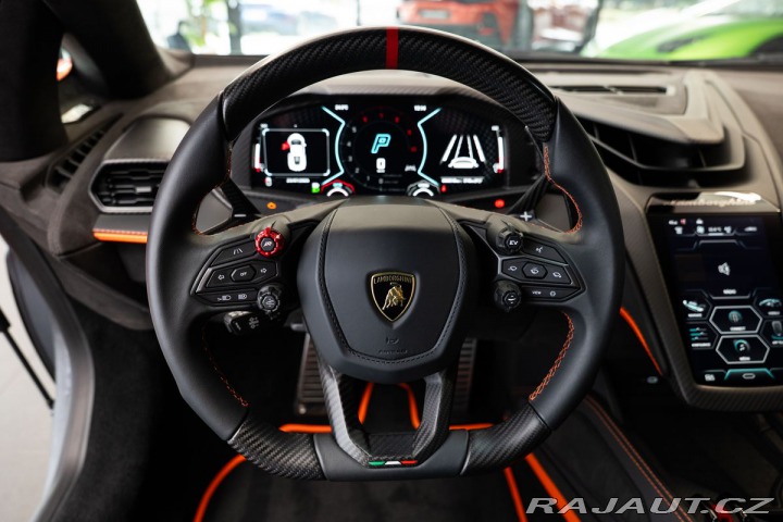 Lamborghini Revuelto NOVITEC Výfuk/Arancio Apo 2024