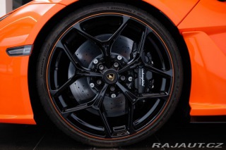 Lamborghini Revuelto NOVITEC Výfuk/Arancio Apo 2024