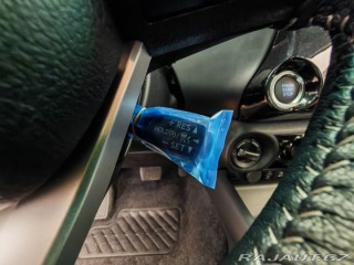 Toyota Hilux  1800
