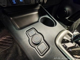 Toyota Hilux  1800