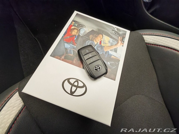 Toyota Corolla 1.8 Hybrid e-CVT GR Sport 2026
