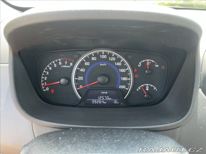 Hyundai i10 1,0 i 49kw ESP CZauto 1ma 2018