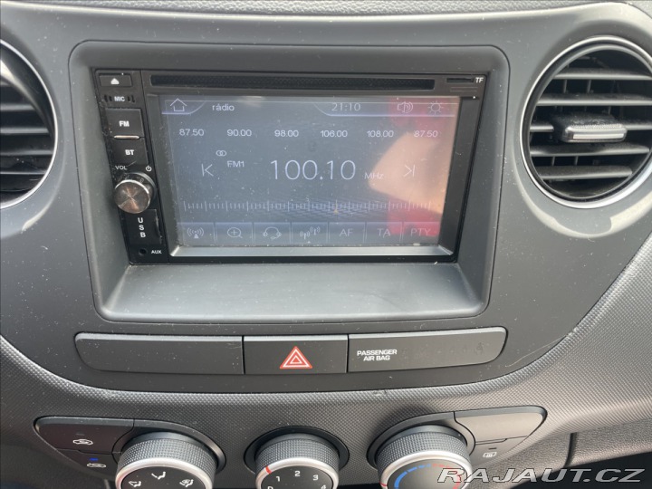 Hyundai i10 1,0 i 49kw ESP CZauto 1ma 2018