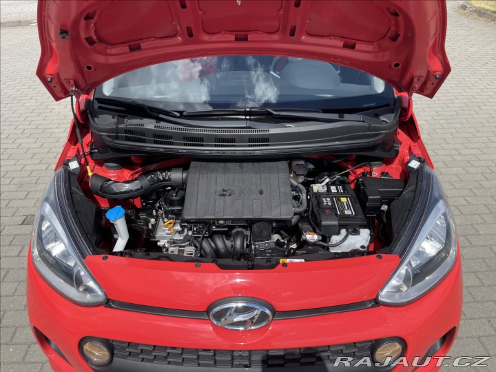 Hyundai i10 1,0 i 49kw ESP CZauto 1ma 2018