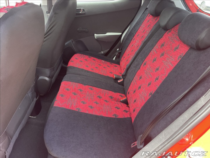 Hyundai i10 1,0 i 49kw ESP CZauto 1ma 2018