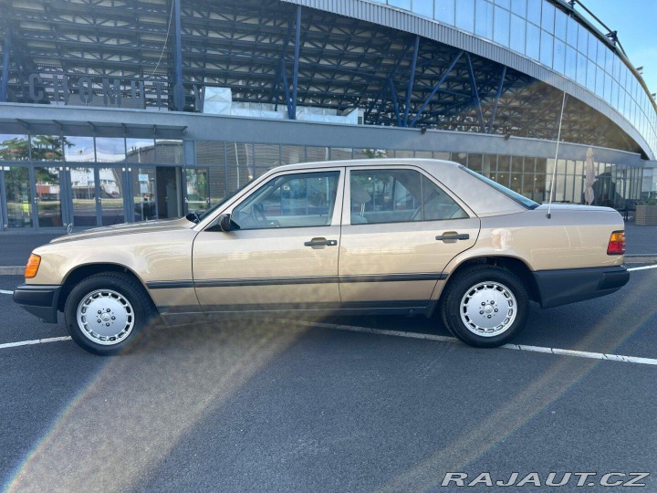 Mercedes-Benz 124 230E 97kw 1986