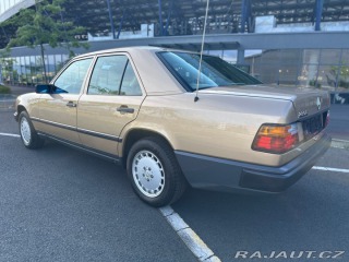 Mercedes-Benz 124 230E 97kw 1986