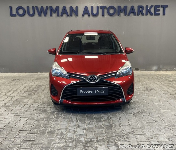 Toyota Yaris VVT-i Active 2016
