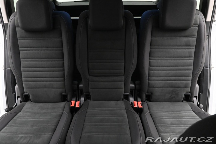 Volkswagen Touran 2,0 TDI 110kW DSG Záruka 2016
