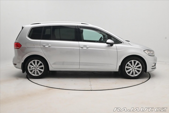 Volkswagen Touran 2,0 TDI 110kW DSG Záruka 2016