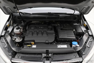 Volkswagen Touran 2,0 TDI 110kW DSG Záruka 2016