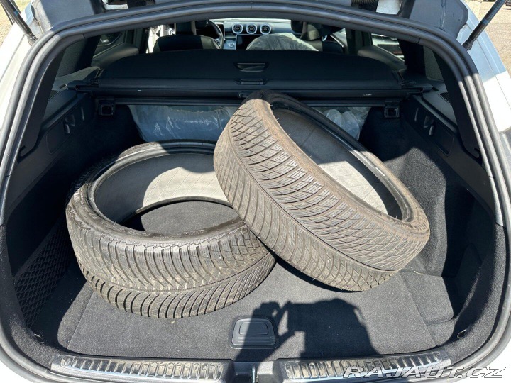 Mercedes-Benz C 200 150kw 4Matic AMG 2021
