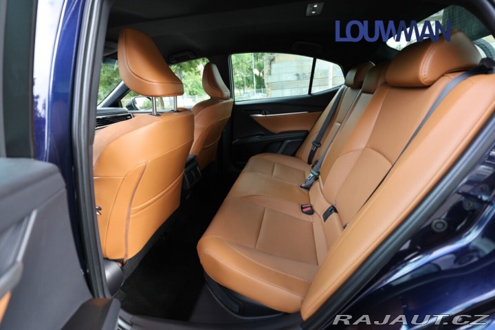 Toyota Camry 2.5  HEV CVT Prestige 2026