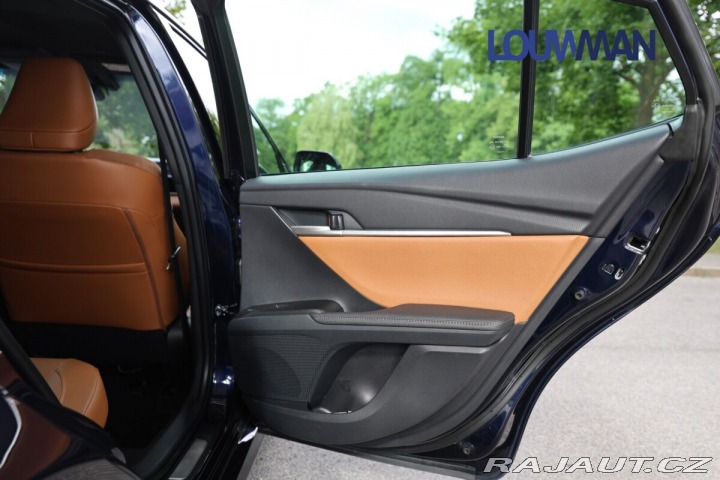 Toyota Camry 2.5  HEV CVT Prestige 2026