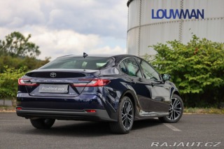 Toyota Camry 2.5 HEV CVT Prestige 2026