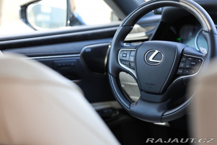 Lexus Ostatní modely ES 300h 300H 2,5 HEV LUXURY 2024