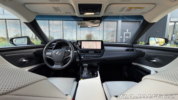 Lexus Ostatní modely ES 300h 300H 2,5 HEV LUXURY 2024