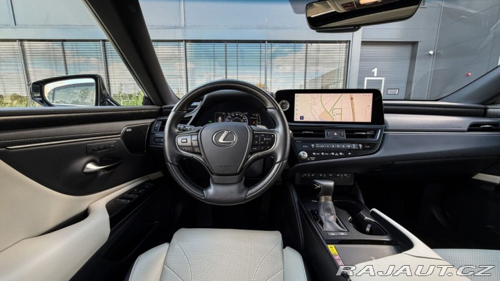 Lexus Ostatní modely ES 300h 300H 2,5 HEV LUXURY 2024