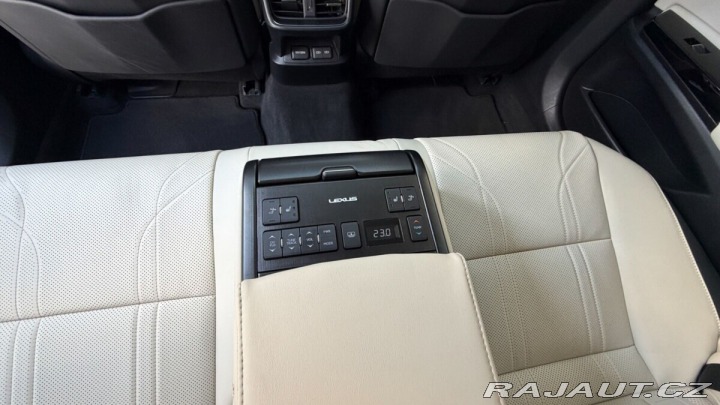 Lexus Ostatní modely ES 300h 300H 2,5 HEV LUXURY 2024