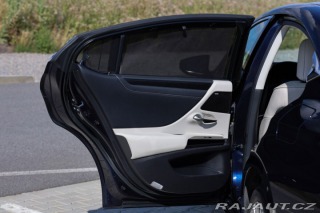 Lexus Ostatní modely ES 300h 300H 2,5 HEV LUXURY 2024