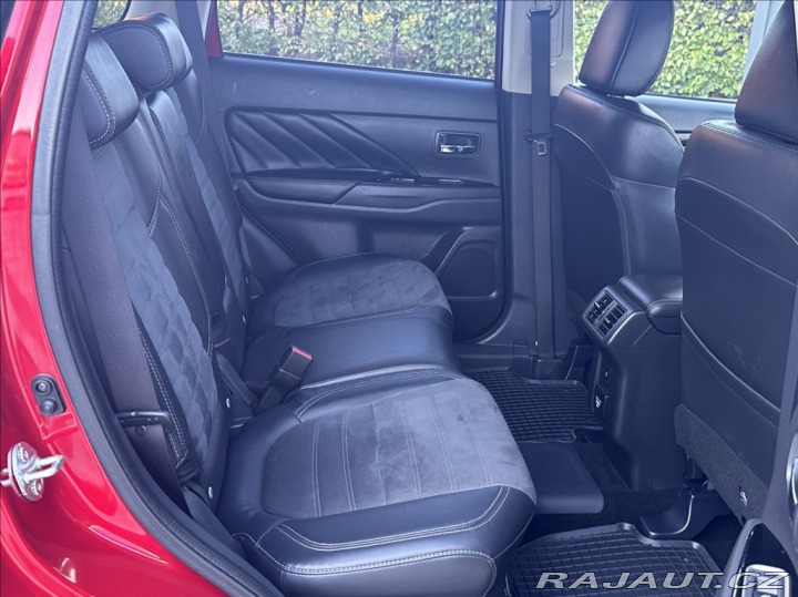 Mitsubishi Outlander 2,4 PHEV 224PS Diamant 4 2019