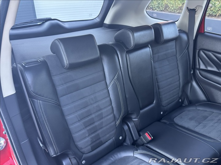 Mitsubishi Outlander 2,4 PHEV 224PS Diamant 4 2019