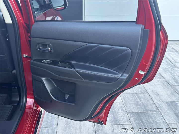 Mitsubishi Outlander 2,4 PHEV 224PS Diamant 4 2019