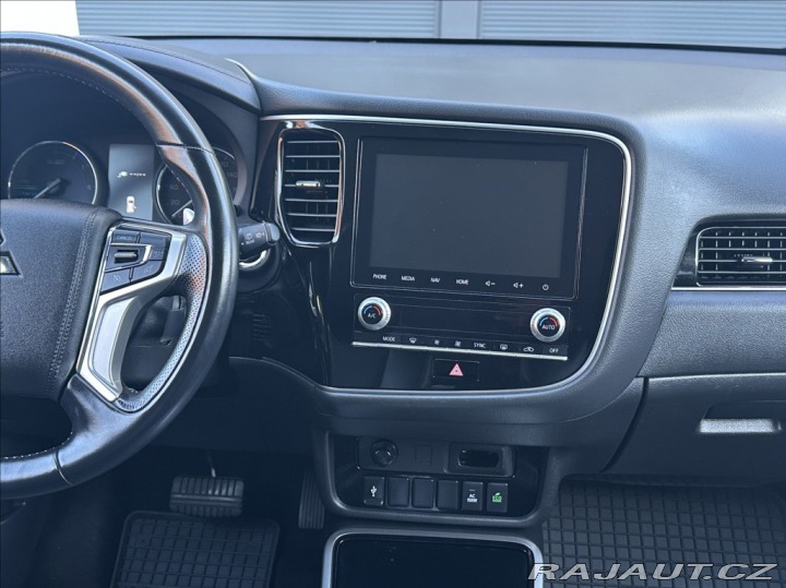 Mitsubishi Outlander 2,4 PHEV 224PS Diamant 4 2019