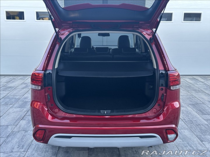 Mitsubishi Outlander 2,4 PHEV 224PS Diamant 4 2019