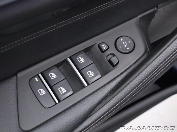 BMW 5 3,0 530d xD CZ M-Sport HU 2021