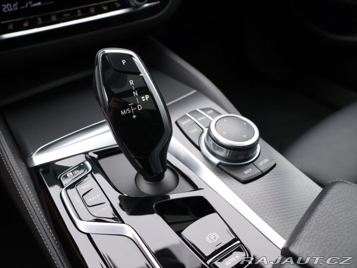 BMW 5 3,0 530d xD CZ M-Sport HU 2021