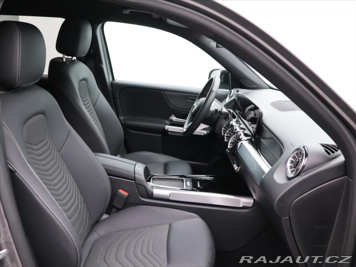 Mercedes-Benz GLB 2,0 200d 110kW 4MATIC CZ 2026