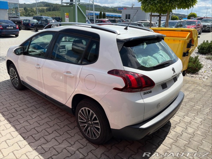 Peugeot 2008 1.2 PureTech 60 kW Klima 2017
