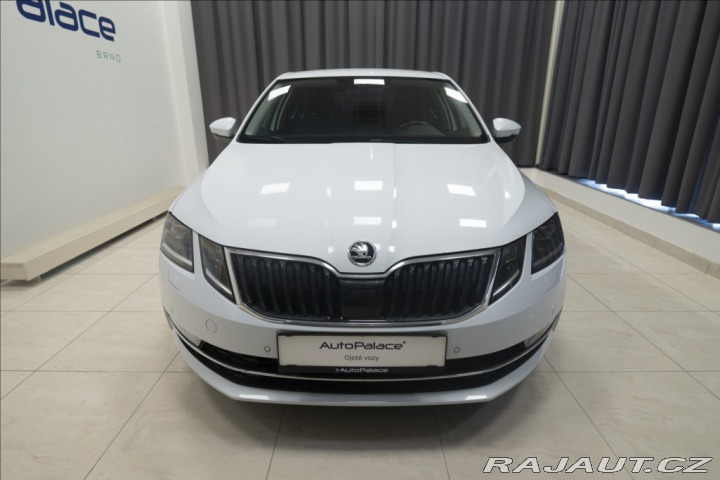 Škoda Octavia 2,0 TDI NAVI KEYLESS VÝHŘ 2017